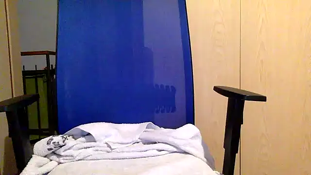 Snapshot of steve669_hot chatting on June 26, 7:18 pm steve669 hot online show from June 26, 7:18 pm