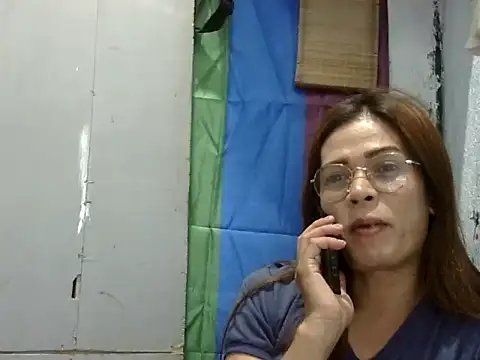 juicycum069 online show from May 28, 9:28 am