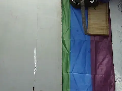 juicycum069 online show from June 1, 11:17 pm