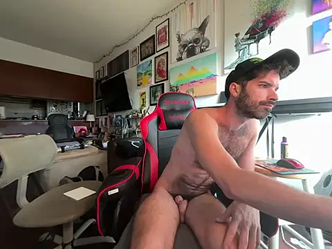 Pupscritch online show from May 27, 1:41 pm