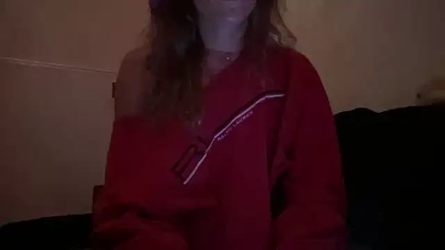 Snapshot of sweetceeme chatting on June 21, 2:58 am sweetceeme online show from June 21, 2:58 am