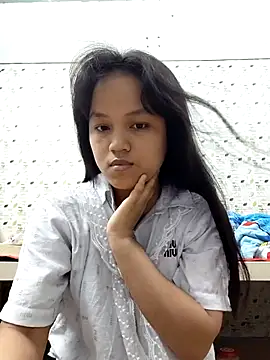 Snapshot of Anny-ly chatting on December 15, 10:08 am Anny-ly online show from December 15, 10:08 am