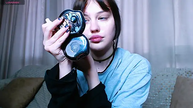 Snapshot of Pizda-Drozda chatting on February 20, 12:16 pm Pizda-Drozda online show from February 20, 12:16 pm