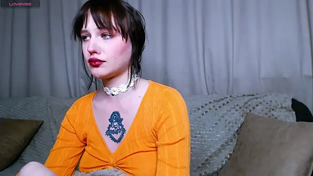 Snapshot of Pizda-Drozda chatting on February 21, 12:22 am Pizda-Drozda online show from February 21, 12:22 am