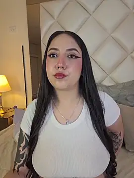 Abby Garciaa online show from October 18, 8:20 pm