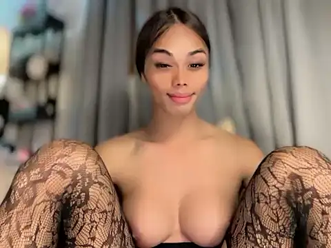 Snapshot of vikkylustfullgodess chatting on July 8, 2:54 pm vikkylustfullgodess online show from July 8, 2:54 pm