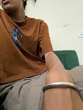 modelnishu online show from September 16, 1:50 am