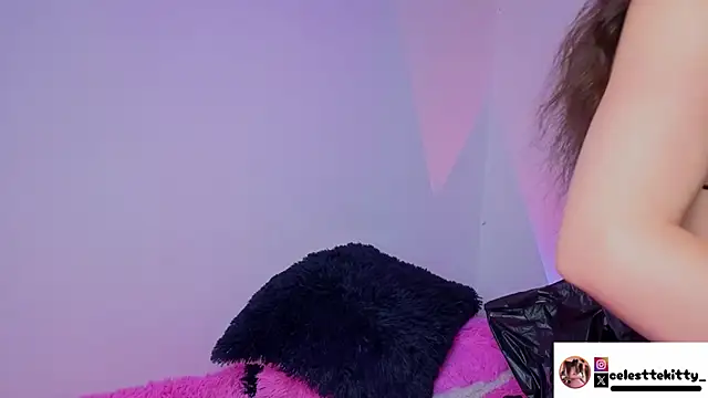 Snapshot of celestte_evans_1 chatting on January 14, 6:19 am celestte evans 1 online show from January 14, 6:19 am