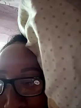 Snapshot of Mamapm20 chatting on September 13, 8:41 pm Mamapm20 online show from September 13, 8:41 pm