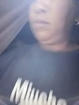 Snapshot of Mamapm20 chatting on September 21, 2:29 pm Mamapm20 online show from September 21, 2:29 pm