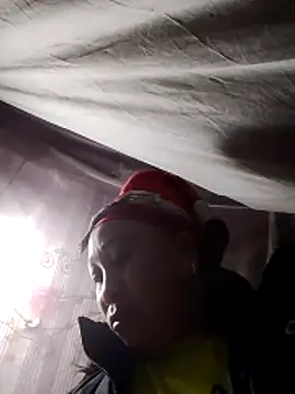 Snapshot of Mamapm20 chatting on November 30, 10:03 pm Mamapm20 online show from November 30, 10:03 pm