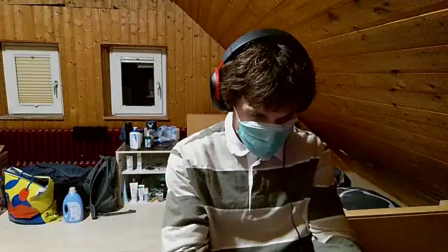 Imagerysin23 online show from December 18, 5:30 pm