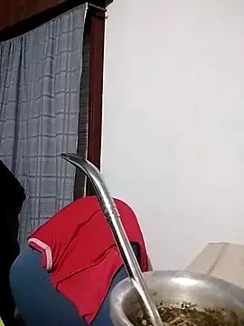 Auroraluna - online show from March 17, 6:55 pm