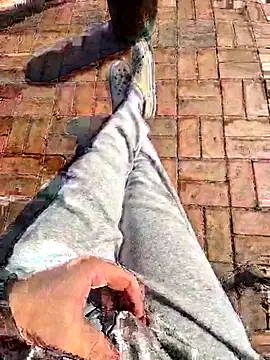 starvingo2002 online show from November 7, 4:34 am