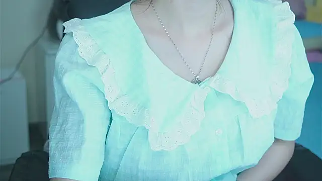 Snapshot of _Dorry_ chatting on July 8, 2:10 pm Dorry online show from July 8, 2:10 pm
