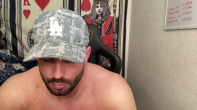 Snapshot of brettmycles28 chatting on February 16, 6:04 pm brettmycles28 online show from February 16, 6:04 pm