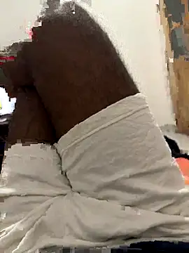 Snapshot of bigDick_000610 chatting on October 13, 6:08 pm bigDick 000610 online show from October 13, 6:08 pm