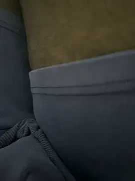 bigDick 000610 online show from December 3, 8:40 pm