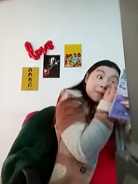 LucyPetit online show from November 27, 1:13 pm