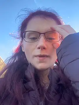 raen001 online show from November 21, 9:52 am