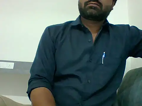 Snapshot of autophile-indian chatting on November 12, 8:48 am autophile-indian online show from November 12, 8:48 am