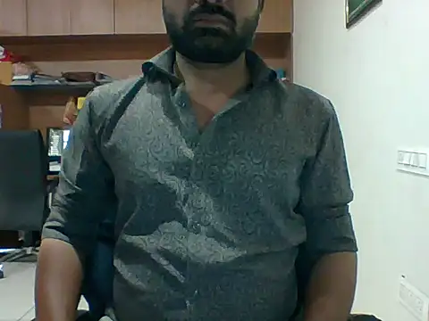 Snapshot of autophile-indian chatting on November 22, 7:29 am autophile-indian online show from November 22, 7:29 am