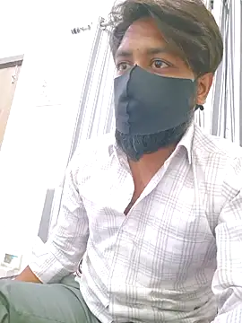 Snapshot of autophile-indian chatting on May 25, 2:34 pm autophile-indian online show from May 25, 2:34 pm