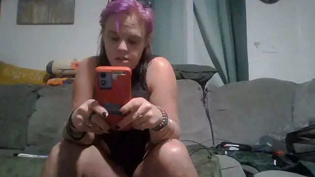 Snapshot of TWiSTYTheTwizted chatting on July 13, 10:34 pm TWiSTYTheTwizted online show from July 13, 10:34 pm