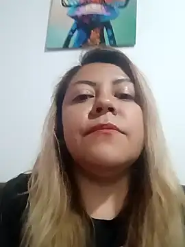 Snapshot of Mafary chatting on October 15, 1:39 am Mafary online show from October 15, 1:39 am