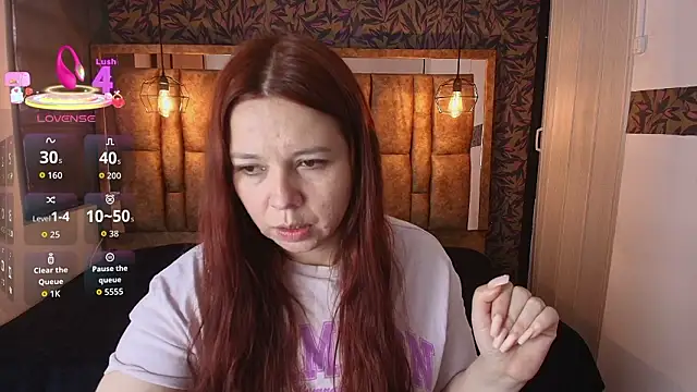 Isa Thompson   online show from February 9, 11:58 am