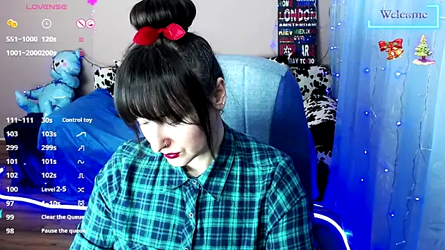 MilaRay online show from February 4, 1:48 pm