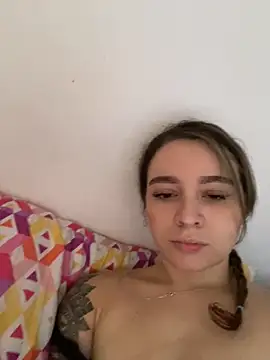 karla-thomsom10 online show from November 12, 7:24 pm