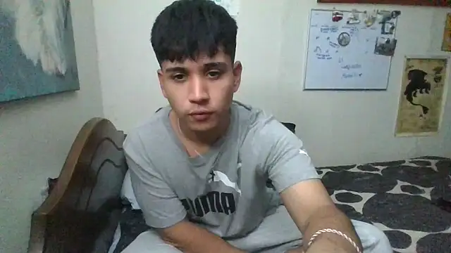 Snapshot of angxhot chatting on March 22, 2:26 am angxhot online show from March 22, 2:26 am