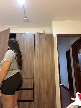 lana rousse01 online show from March 14, 7:30 pm