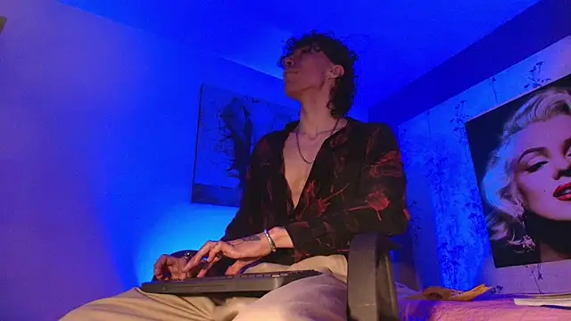 felix  star online show from October 20, 7:47 pm