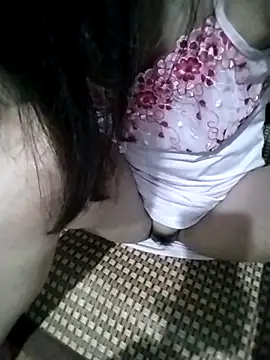Snapshot of Minety473 chatting on May 5, 11:13 pm Minety473 online show from May 5, 11:13 pm
