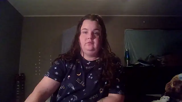 LittleBunny3 online show from December 16, 3:11 am