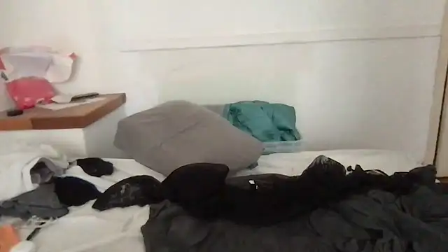 Snapshot of kimii222409 chatting on September 29, 11:48 am kimii222409 online show from September 29, 11:48 am