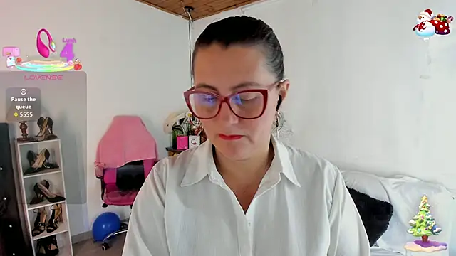 D Martii online show from December 18, 11:38 am