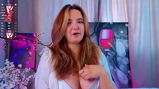 LucilleMcBride online show from November 18, 7:02 am