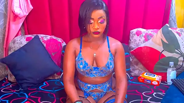 Snapshot of SultryCocoBabe chatting on May 30, 8:28 pm SultryCocoBabe online show from May 30, 8:28 pm