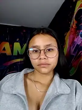 SofieLove 01 online show from April 30, 6:53 am
