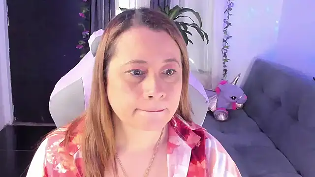 Snapshot of milagros_latina75 chatting on November 24, 3:56 pm milagros latina75 online show from November 24, 3:56 pm