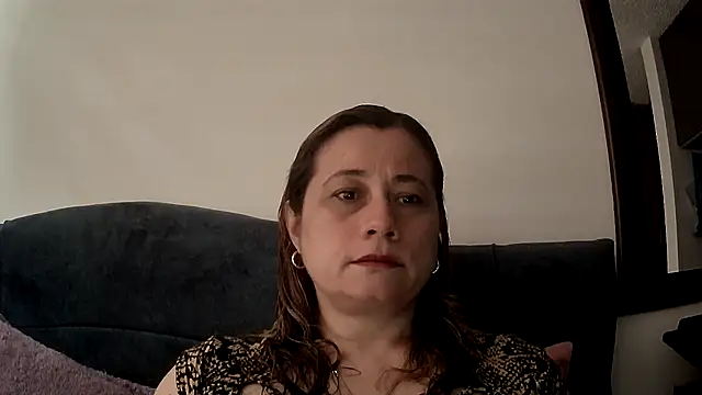 Snapshot of milagros_latina75 chatting on June 22, 5:10 pm milagros latina75 online show from June 22, 5:10 pm