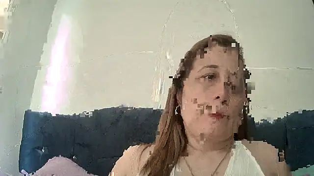 Snapshot of milagros_latina75 chatting on August 7, 3:25 pm milagros latina75 online show from August 7, 3:25 pm