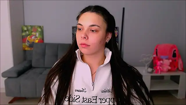 Snapshot of queenofthesense_ chatting on November 10, 1:32 pm queenofthesense online show from November 10, 1:32 pm