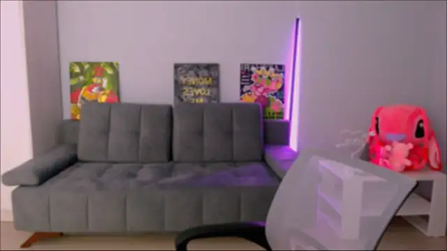 Snapshot of queenofthesense_ chatting on November 12, 3:56 pm queenofthesense online show from November 12, 3:56 pm