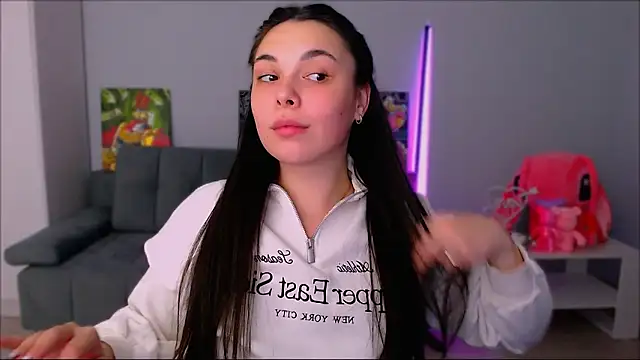 Snapshot of queenofthesense_ chatting on November 17, 10:54 am queenofthesense online show from November 17, 10:54 am