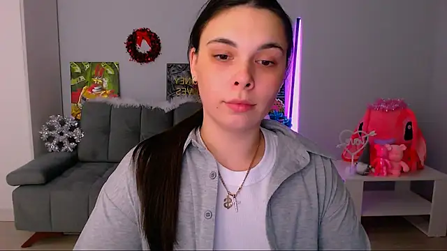 Snapshot of queenofthesense_ chatting on November 18, 2:43 pm queenofthesense online show from November 18, 2:43 pm