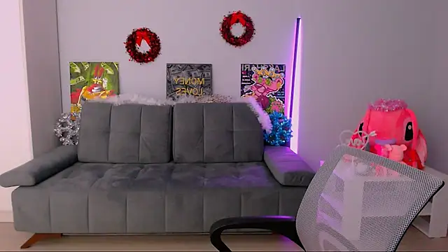 Snapshot of queenofthesense_ chatting on November 23, 10:15 am queenofthesense online show from November 23, 10:15 am